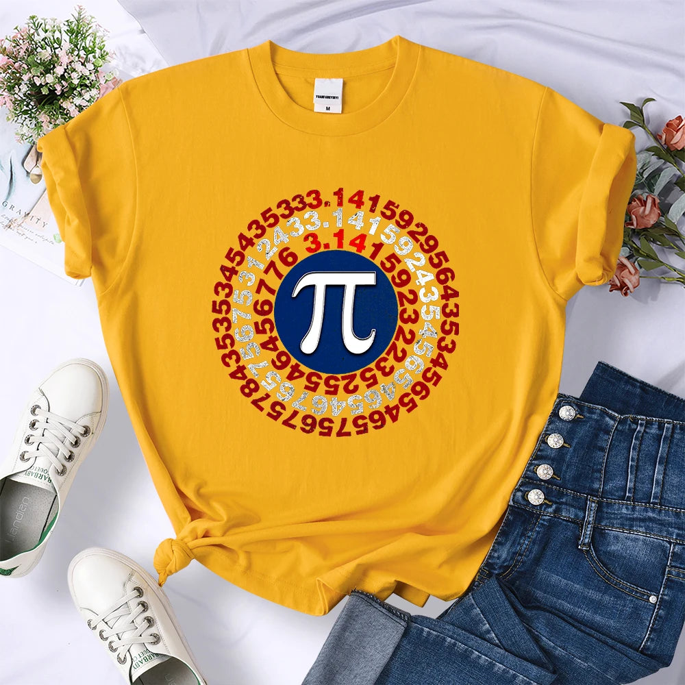 Funny Pi Π Spiral Mathematics Geometry Women T-Shirt