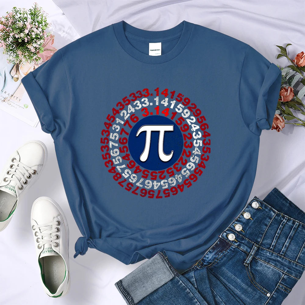 Funny Pi Π Spiral Mathematics Geometry Women T-Shirt